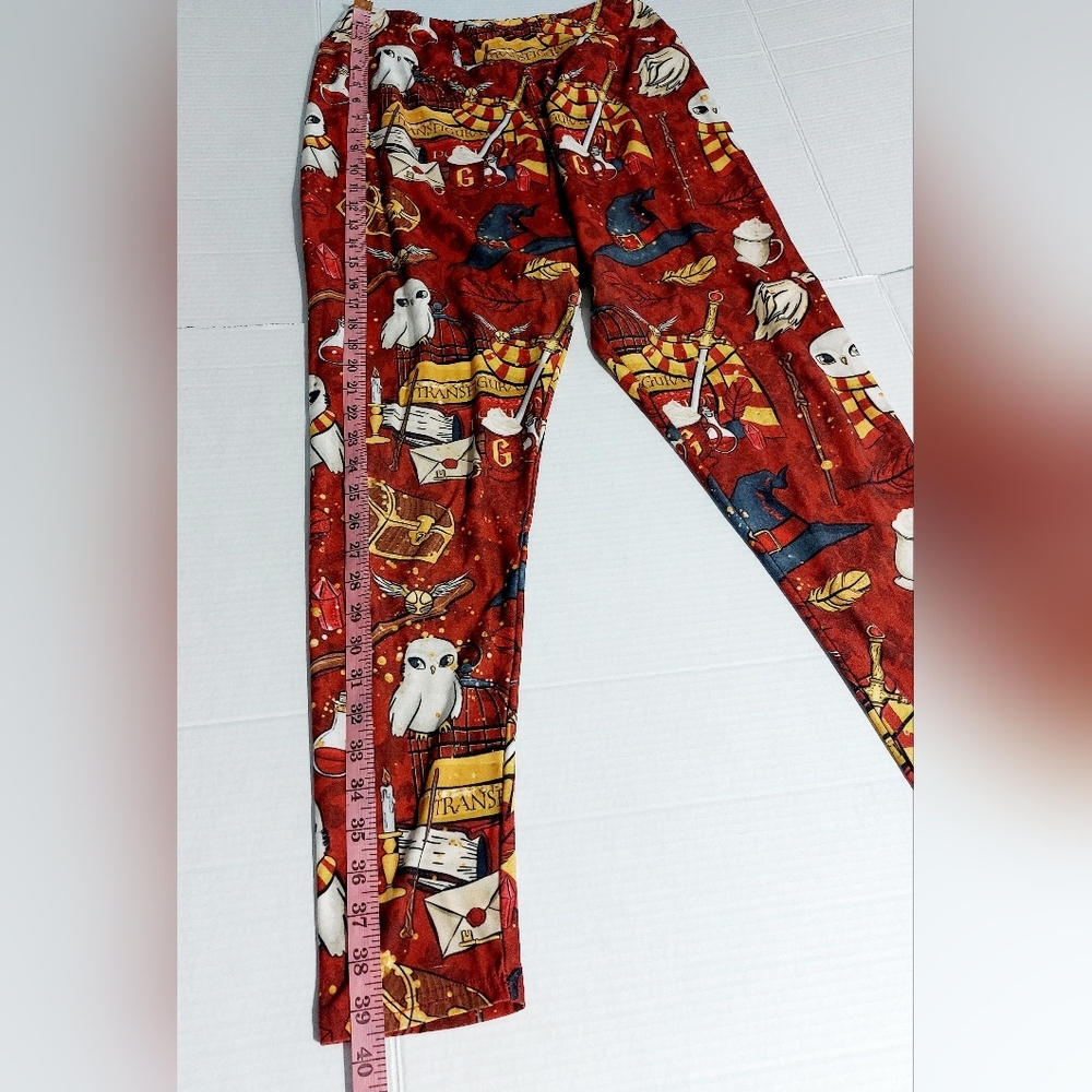 Red House Magical Theme Leggings Women Size TC Owl Transfiguration witch hat‎ - Picture 6 of 7